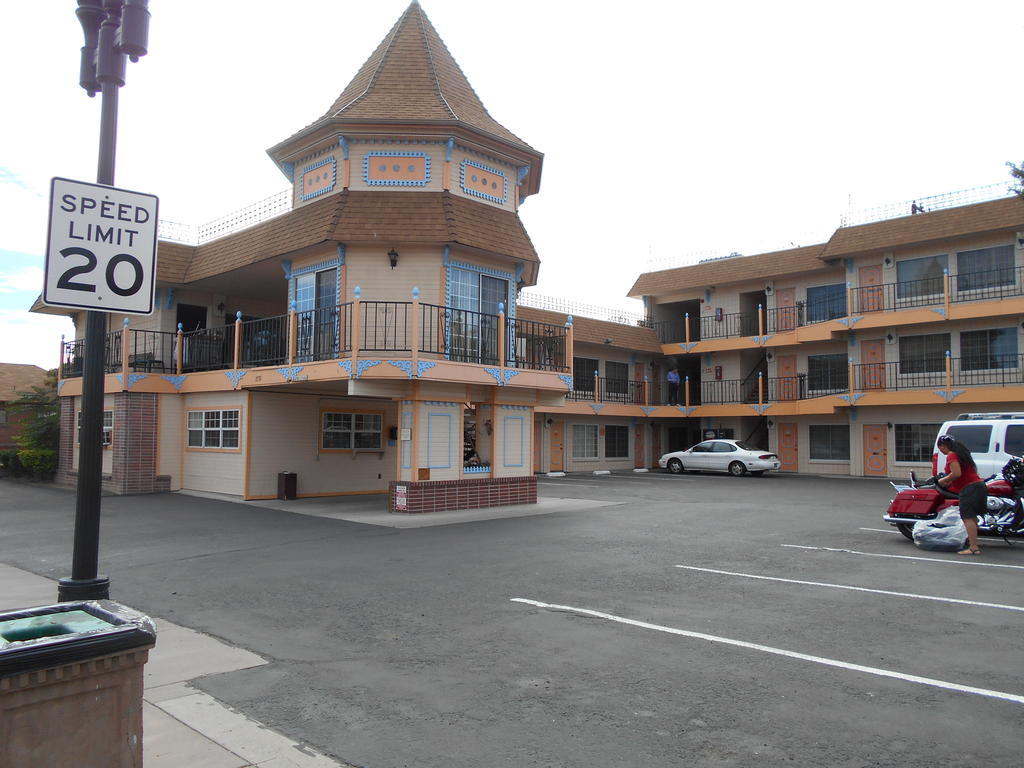 Victorian Inn Sparks Bagian luar foto