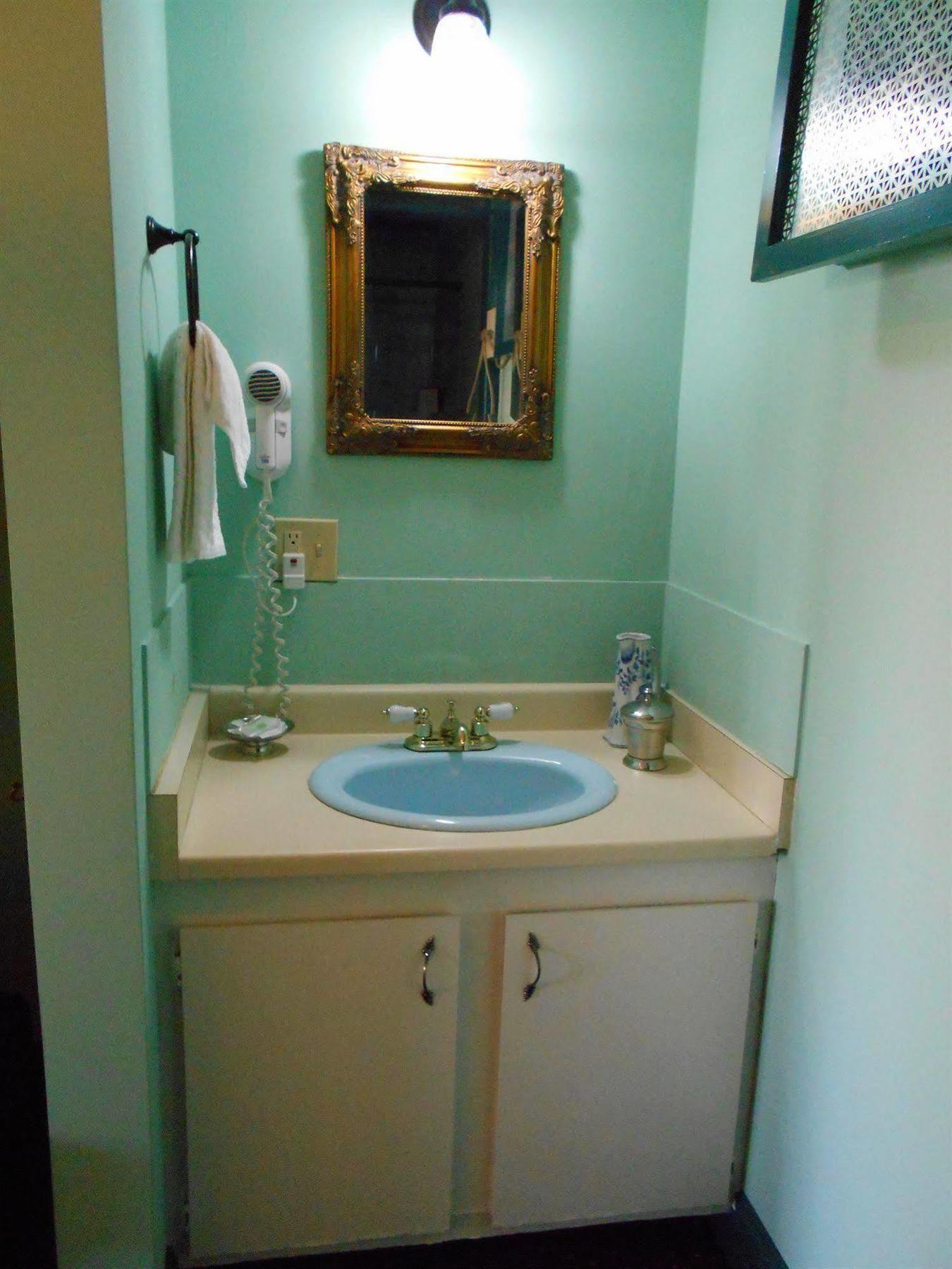 Victorian Inn Sparks Bagian luar foto