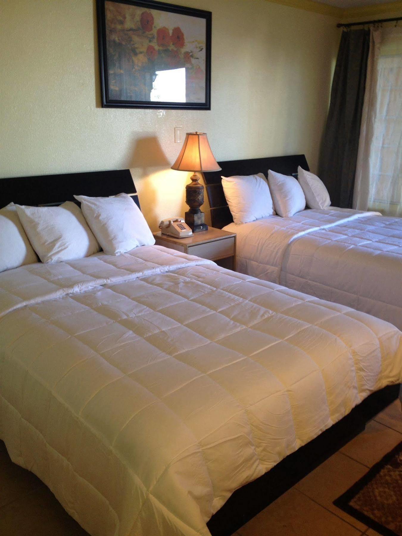 Victorian Inn Sparks Bagian luar foto